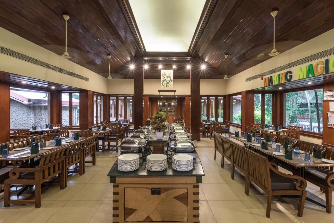 Club Mahindra Thekkady Hotel Exterior photo