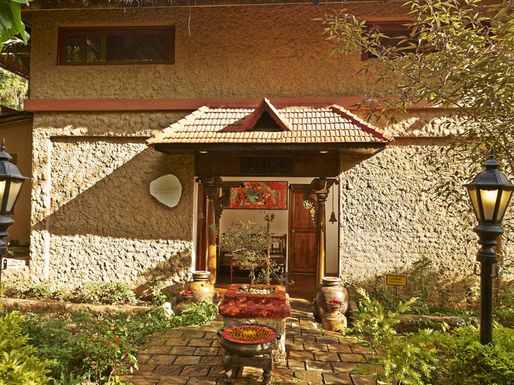 Club Mahindra Thekkady Hotel Exterior photo