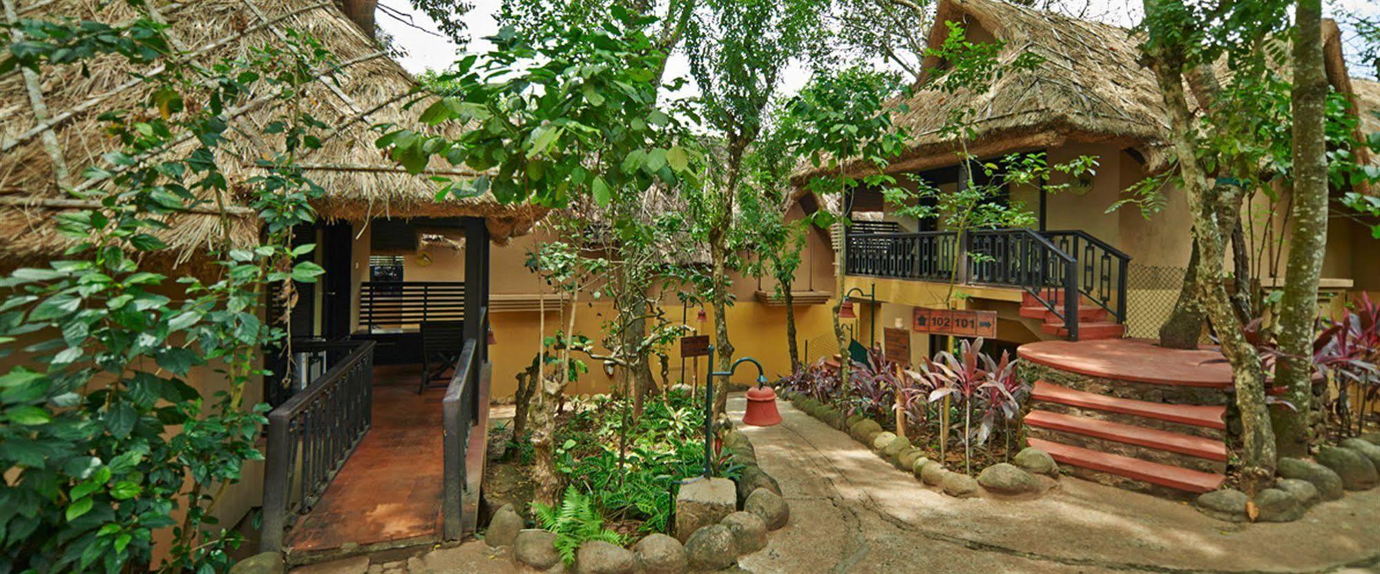 Club Mahindra Thekkady Hotel Exterior photo