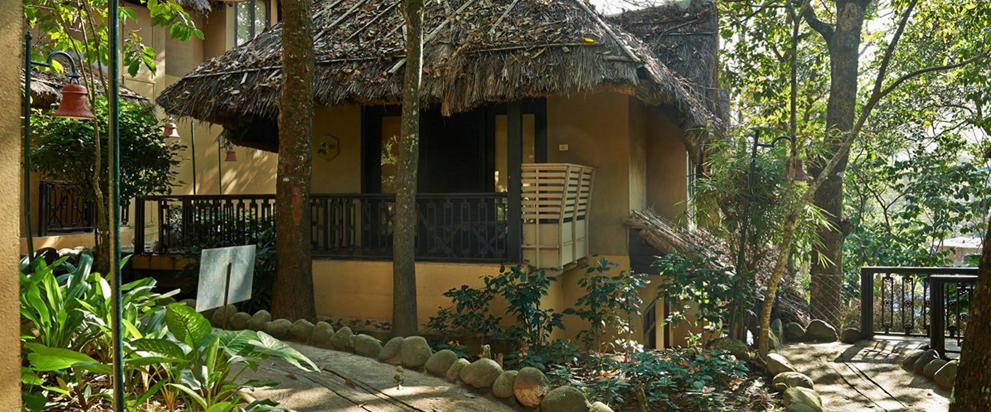 Club Mahindra Thekkady Hotel Exterior photo